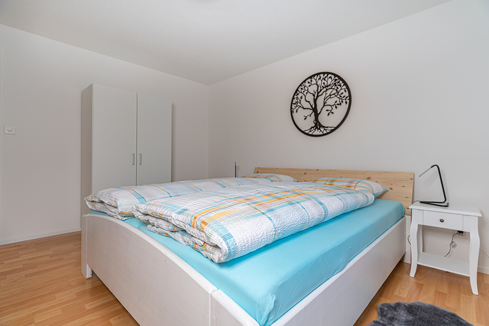 Doppelzimmer - Ferienwohnung Untervaz - Flumissol